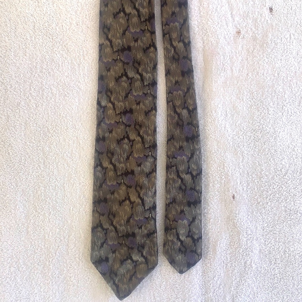 Men’s tie